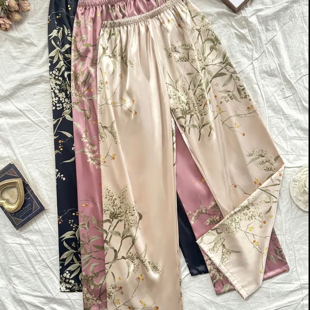 Floral Pajama Pants Set and hair bonnet